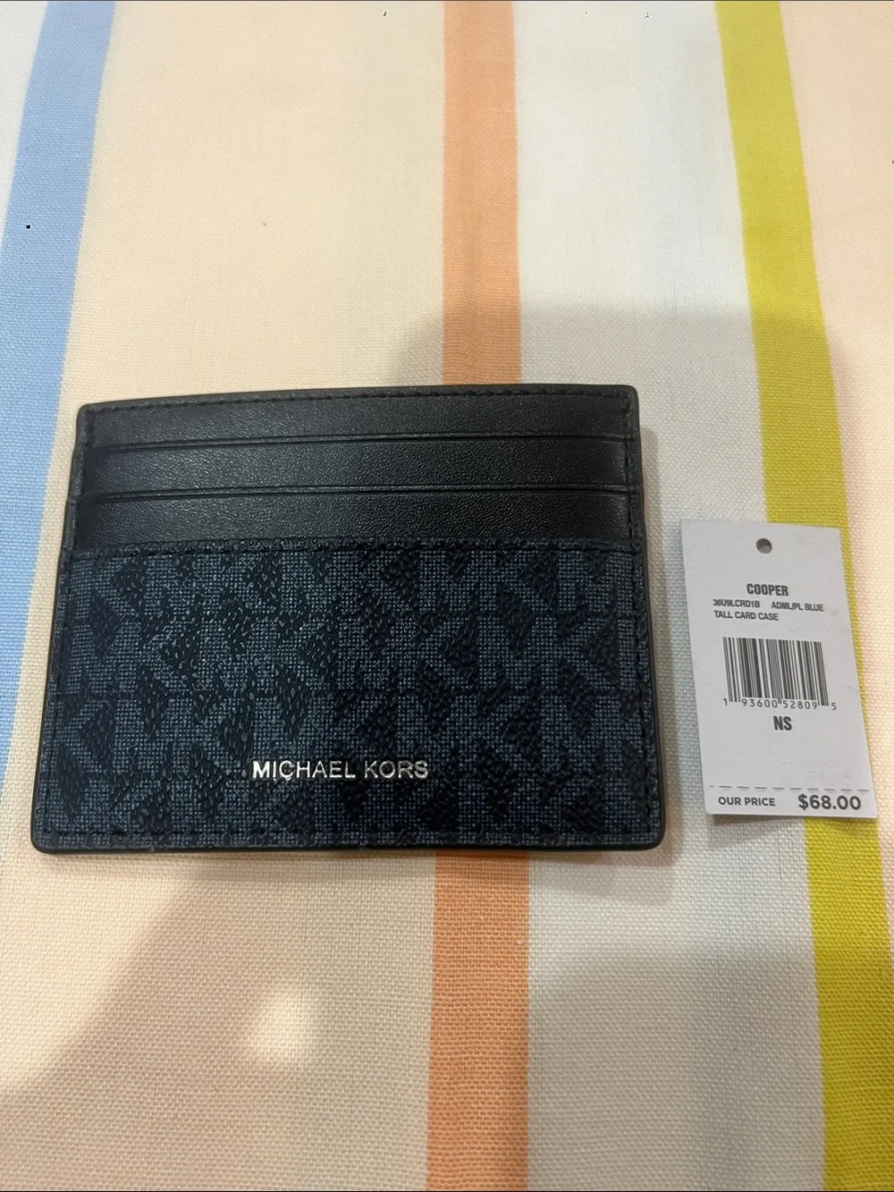 Michael Kors ADML/PL Blue MK Signature Tall card case.  Cooper